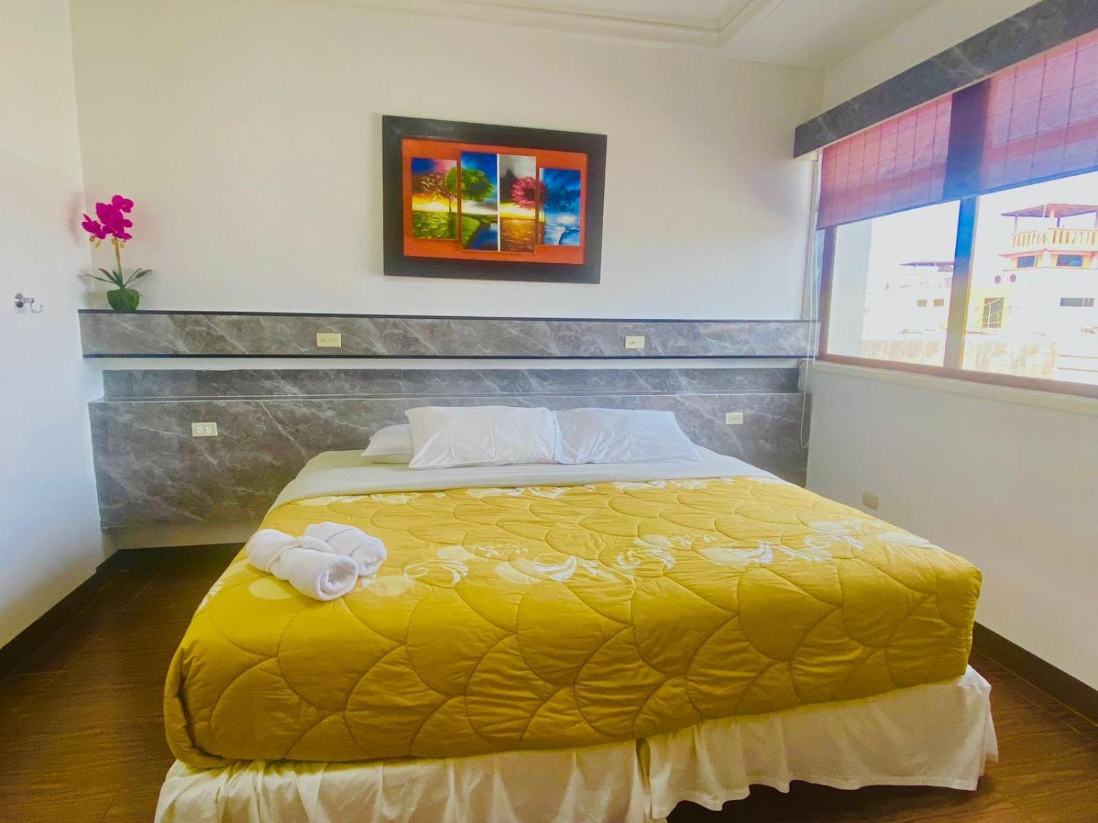 Hotel Los Algarrobos Puerto Baquerizo Moreno Zewnętrze zdjęcie